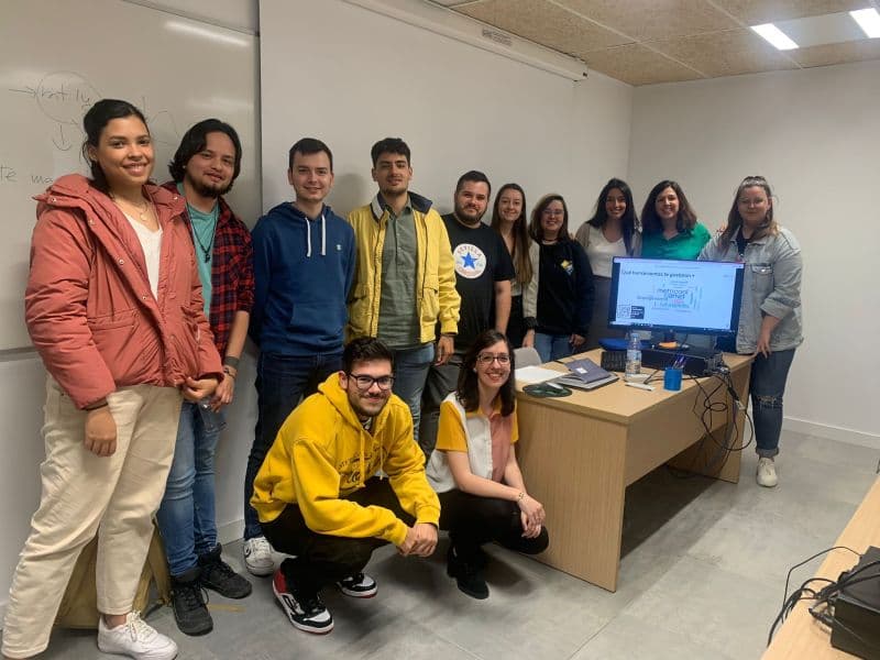 Imagen 3 del post «¡Hoy quiero compartir mi agradecimiento y entusiasmo al finalizar el curso sobre Marketing Digital…»